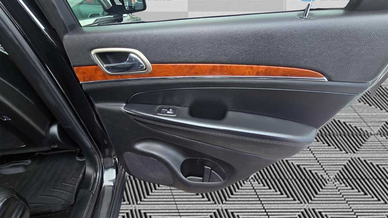 Jeep Grand Cherokee Limited 4WD 2013