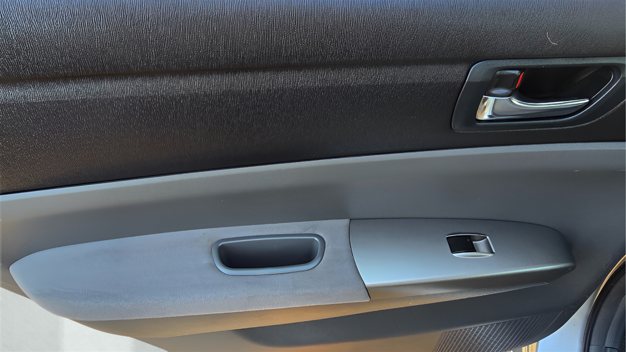 Toyota Prius 4-Door Liftback 2006