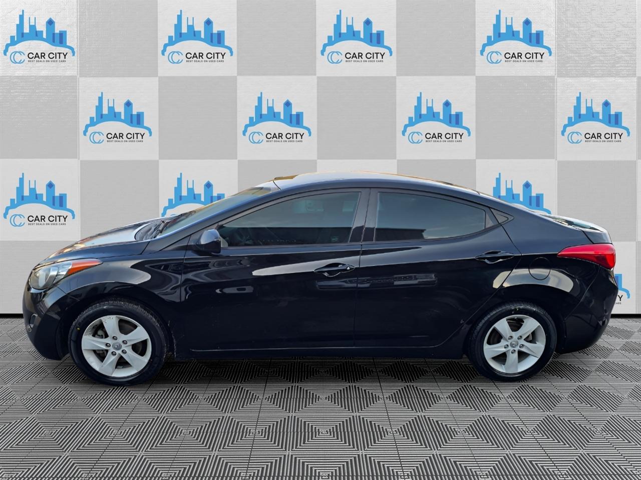 Hyundai Elantra Limited 2013