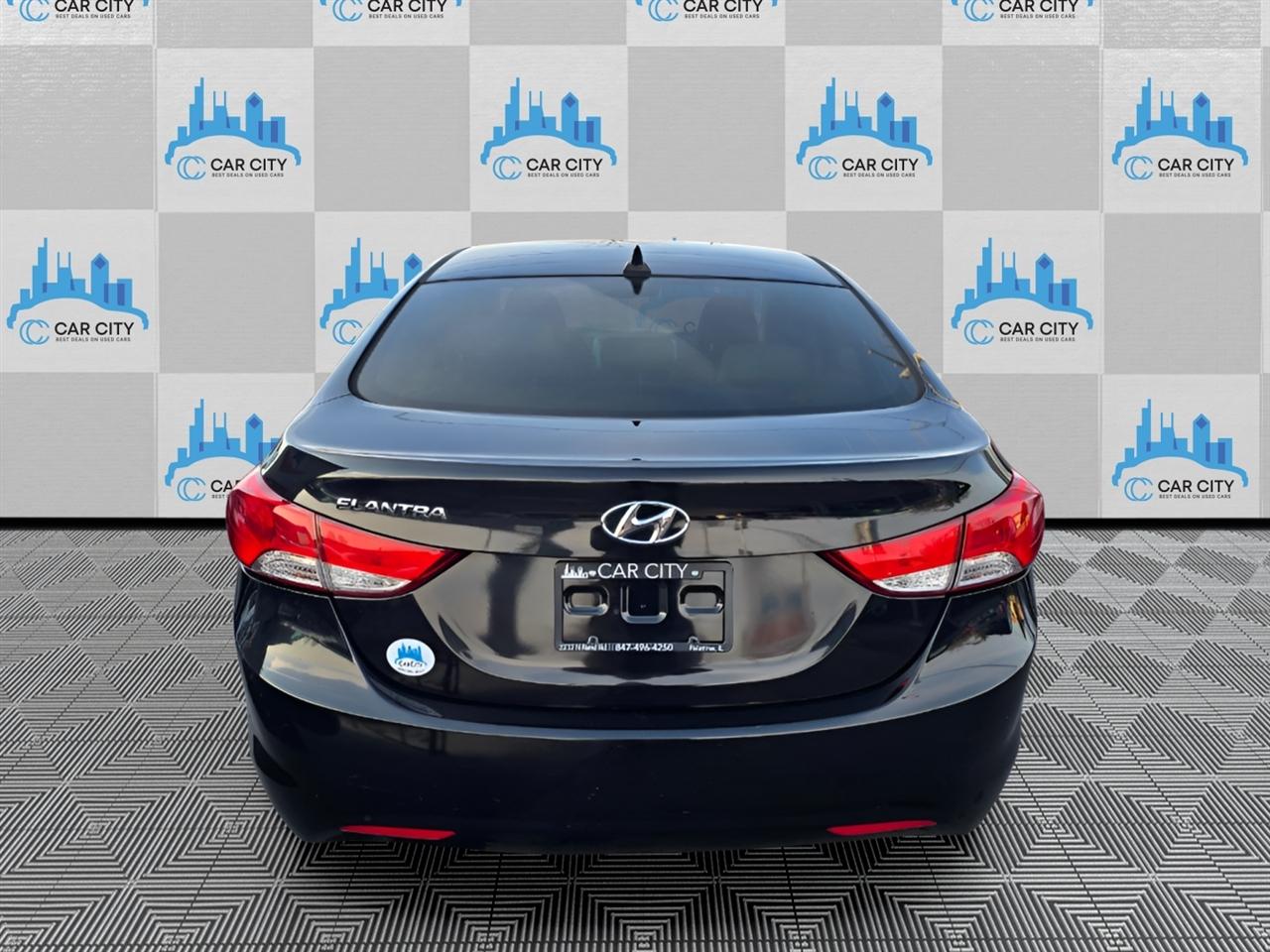 Hyundai Elantra Limited 2013
