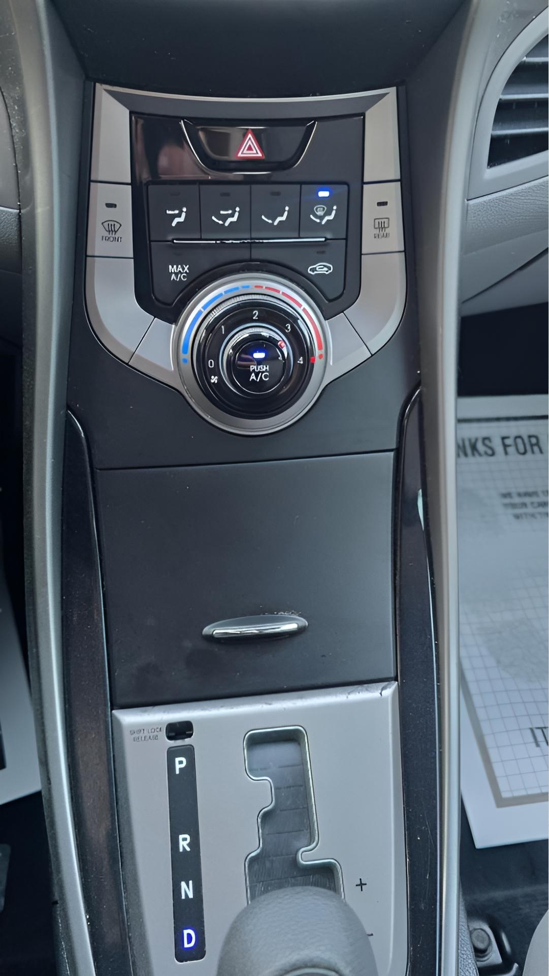 Hyundai Elantra Limited 2013