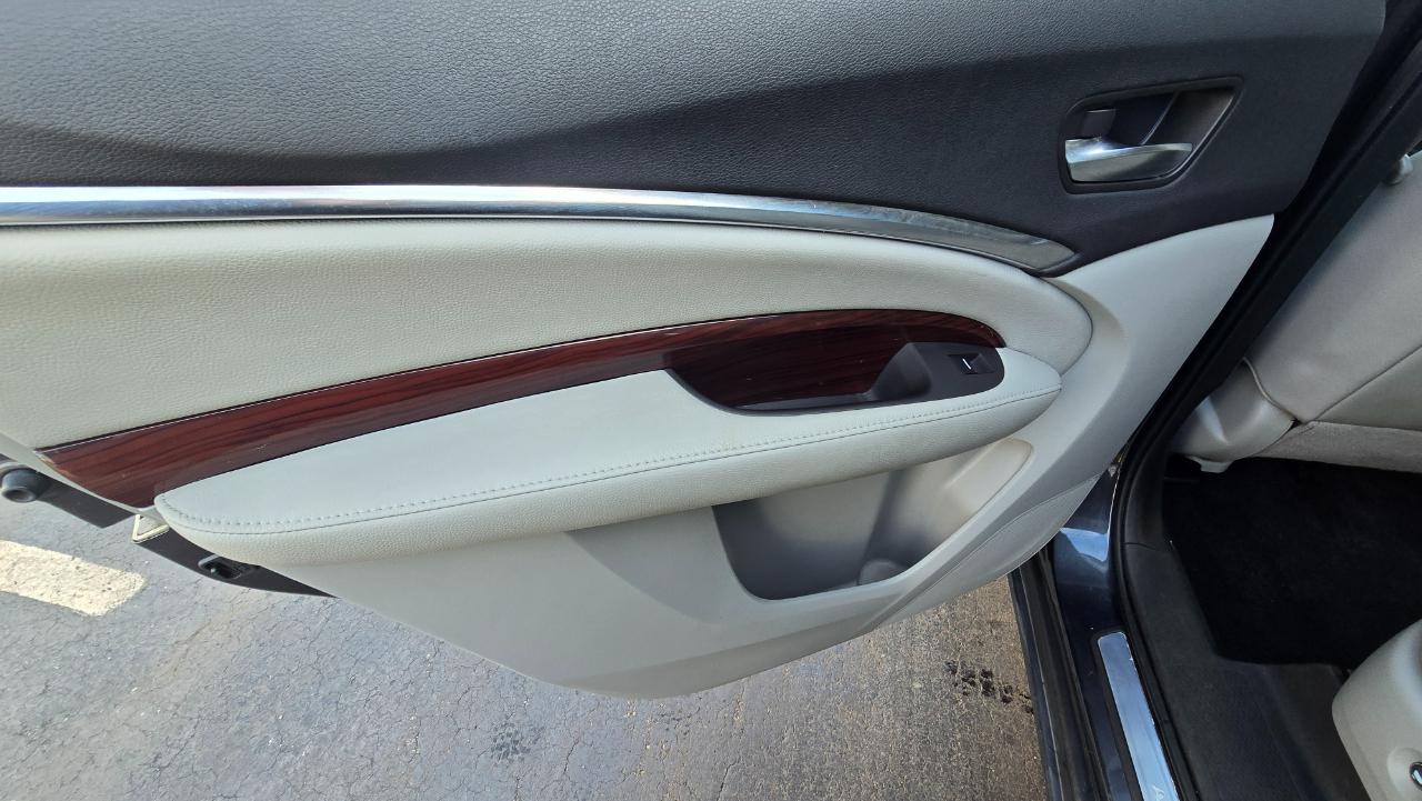 Acura MDX SH-AWD 6-Spd AT w/Tech Package 2014