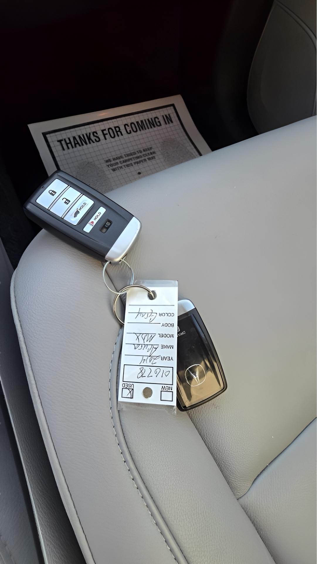 Toyota Camry XLE V6 6-Spd AT 2009