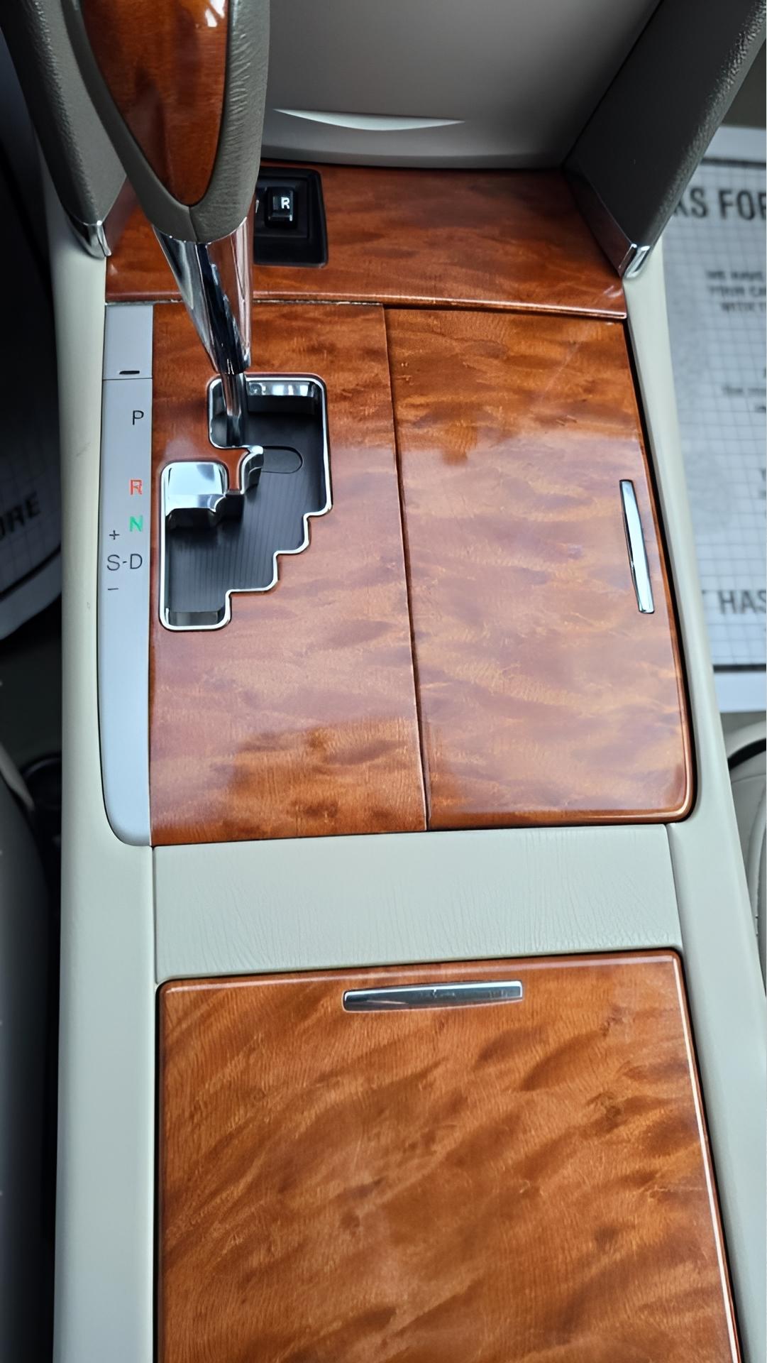 Toyota Camry XLE V6 6-Spd AT 2009