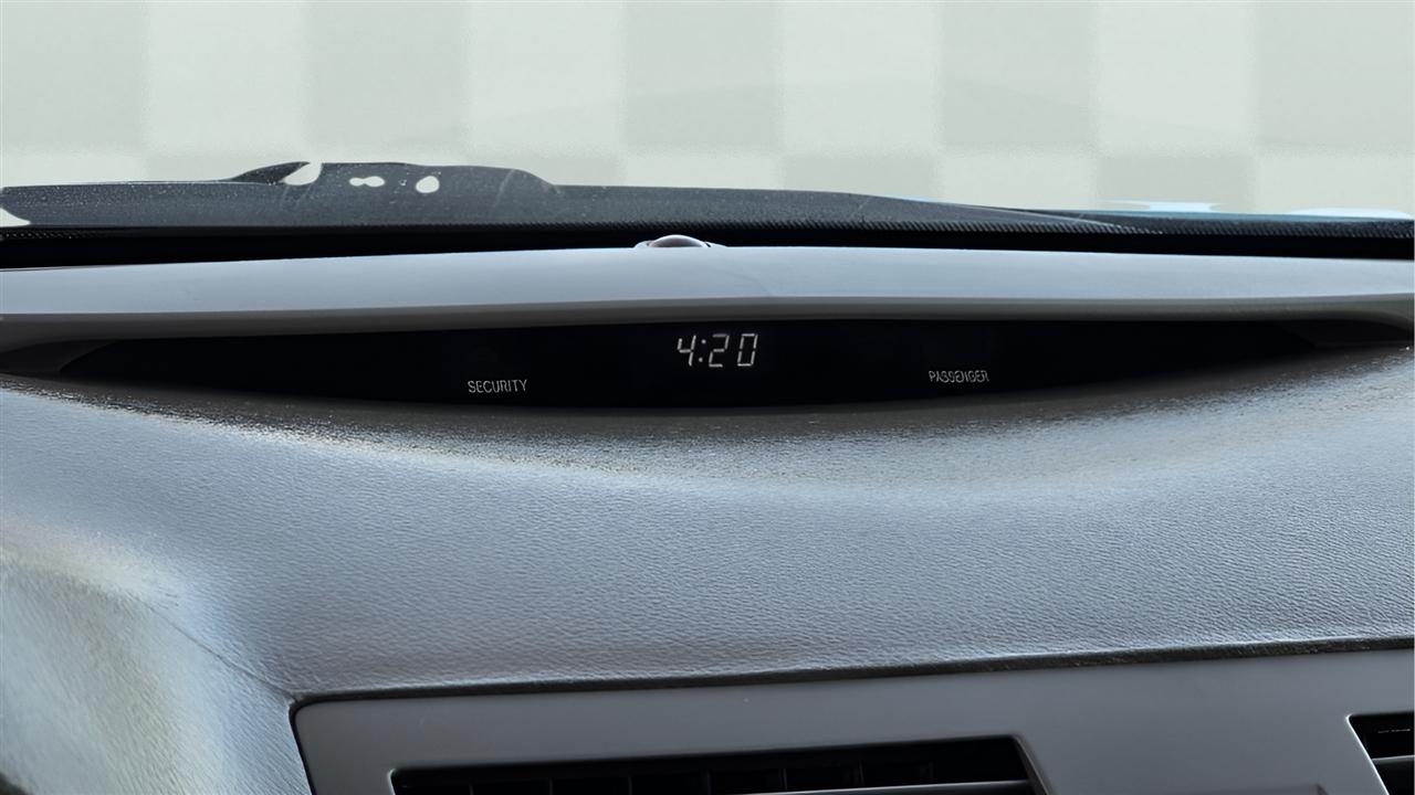 Toyota Camry XLE V6 6-Spd AT 2009