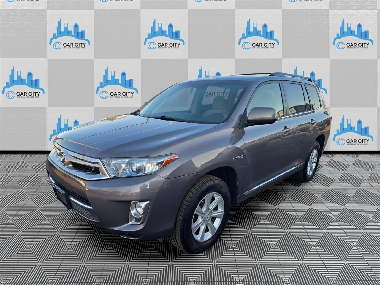 Toyota Highlander Hybrid 4WD 2013