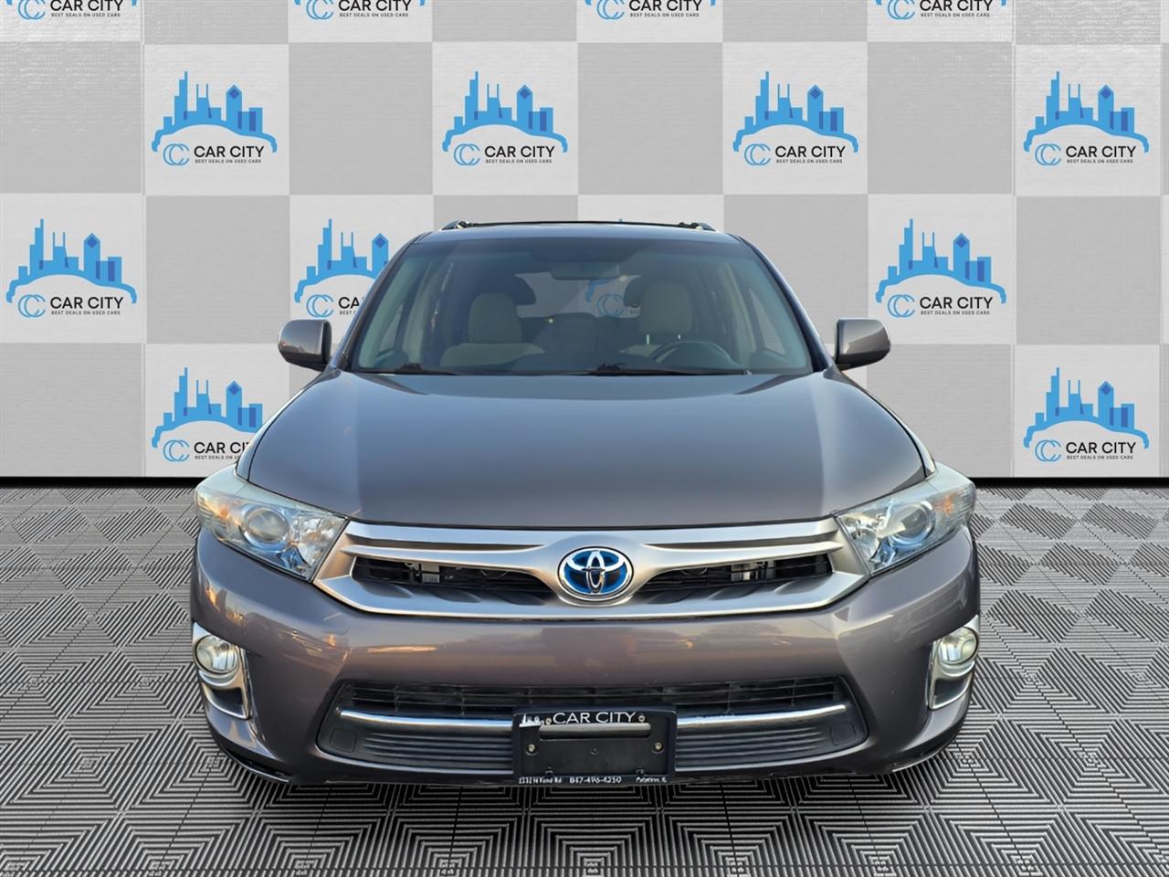 Toyota Highlander Hybrid 4WD 2013