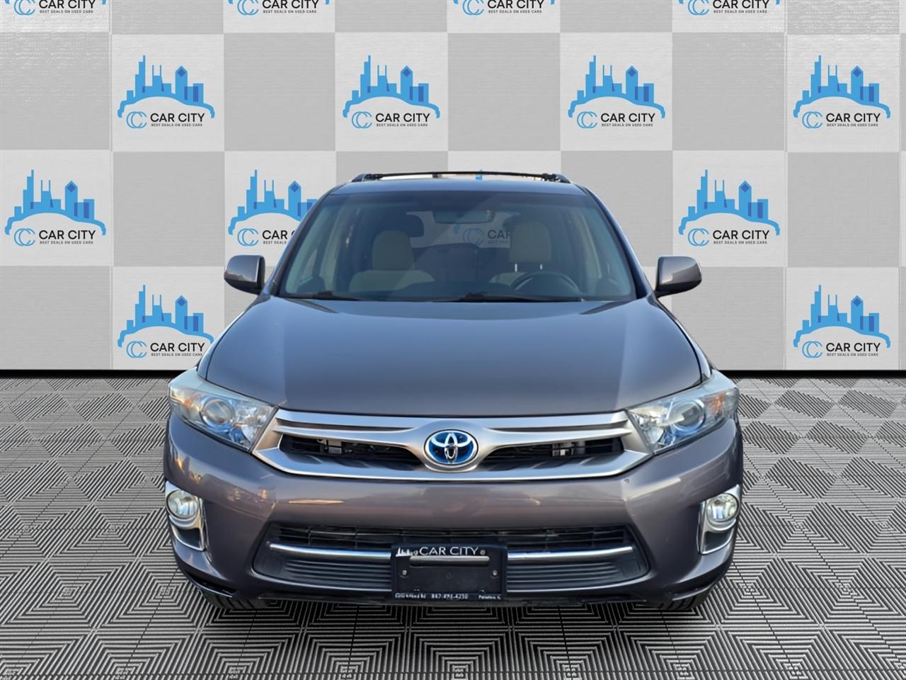 Toyota Highlander Hybrid 4WD 2013