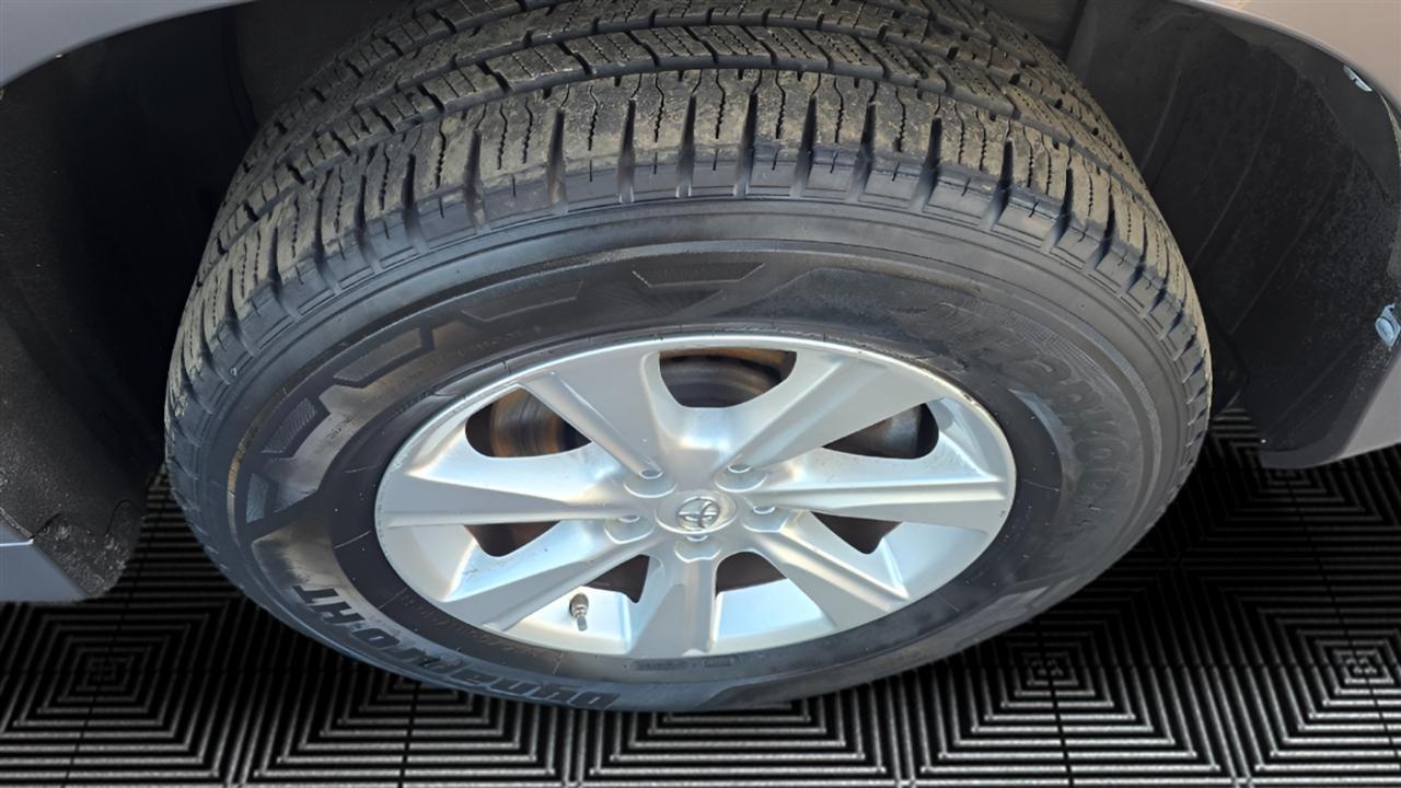 Toyota Highlander Hybrid 4WD 2013