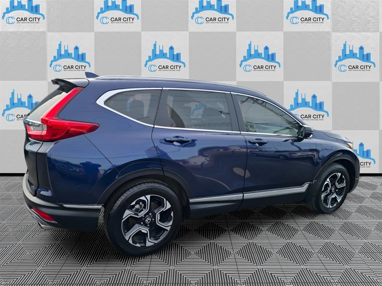 Honda CR-V Touring 2WD 2018