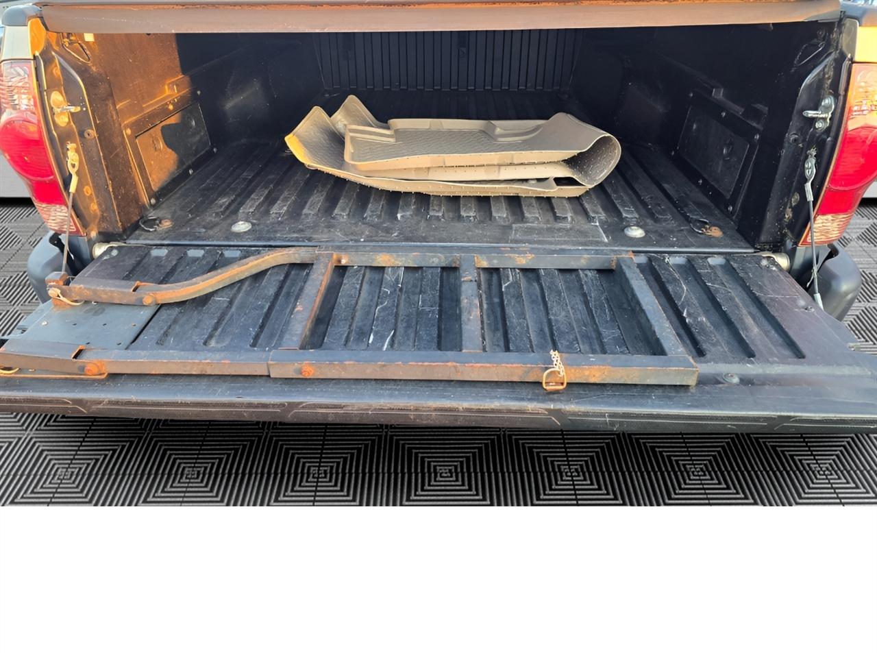 Toyota Tacoma Double Cab V6 Auto 4WD 2007