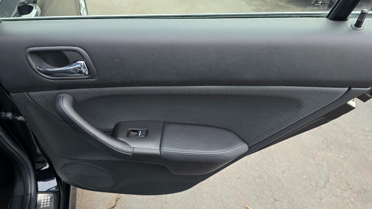 Acura TSX 5-speed AT 2008