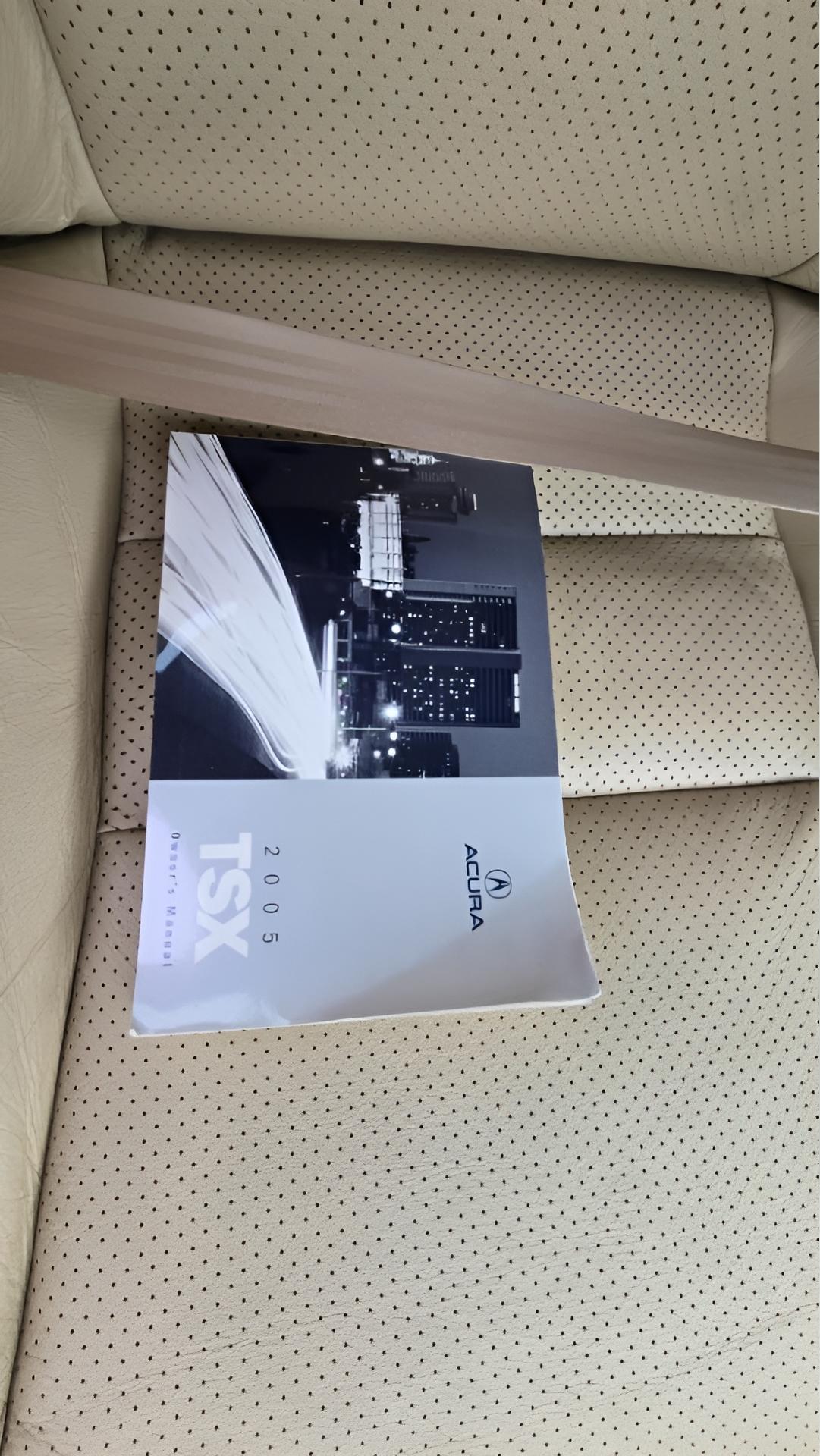 Acura TSX 5-speed AT 2008