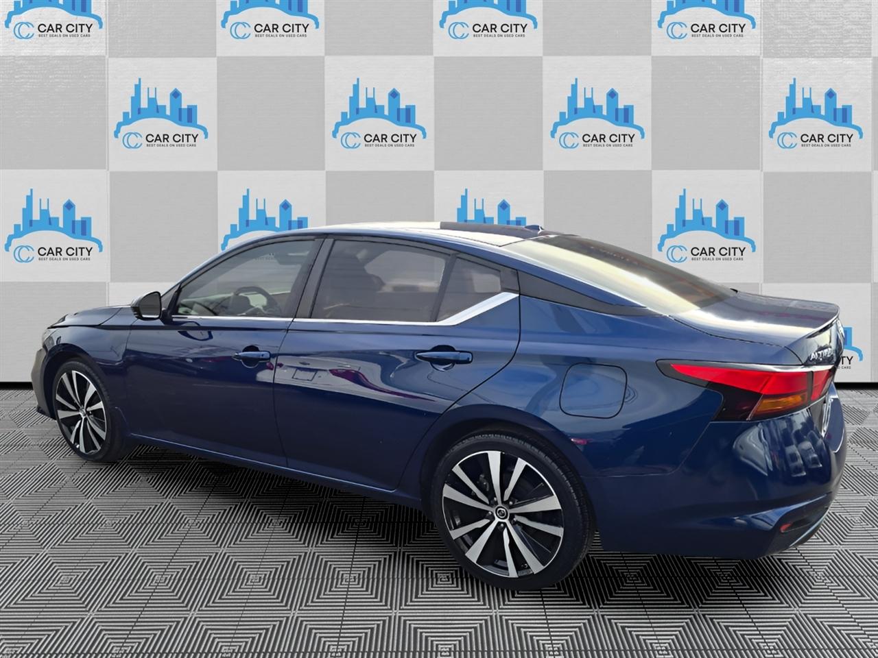 Nissan Altima 2.5 SR AWD 2021
