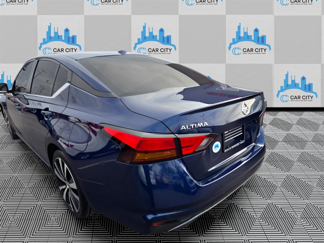 Nissan Altima 2.5 SR AWD 2021
