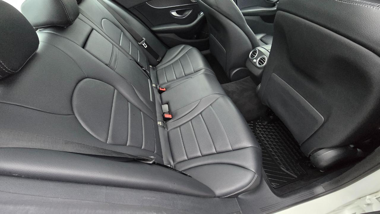 Mercedes-Benz C-Class C300 4MATIC Sedan 2017