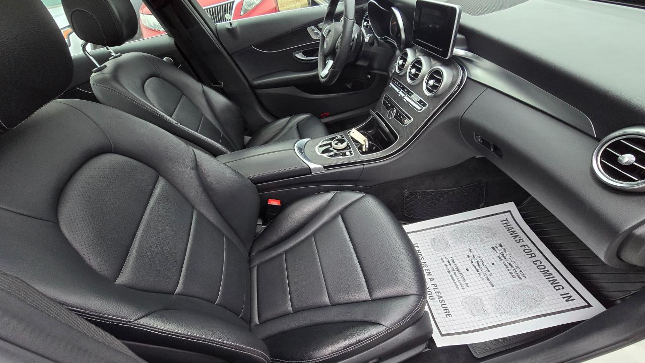 Mercedes-Benz C-Class C300 4MATIC Sedan 2017