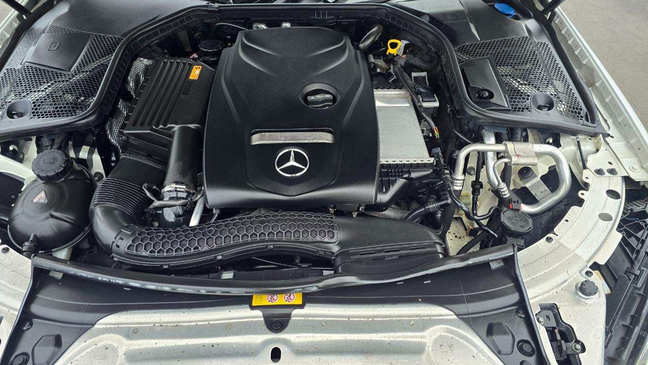 Mercedes-Benz C-Class C300 4MATIC Sedan 2017