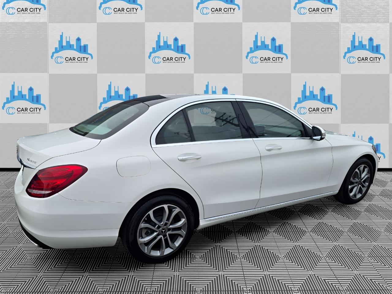 Mercedes-Benz C-Class C300 4MATIC Sedan 2017