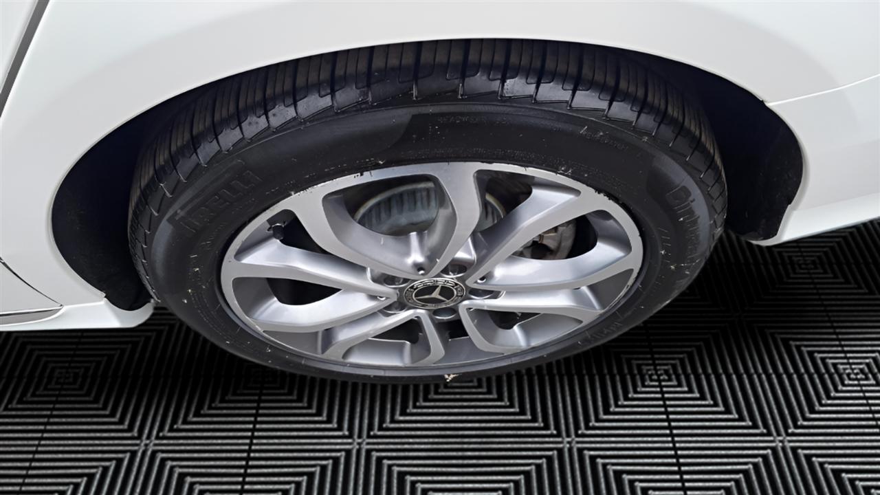 Mercedes-Benz C-Class C300 4MATIC Sedan 2017