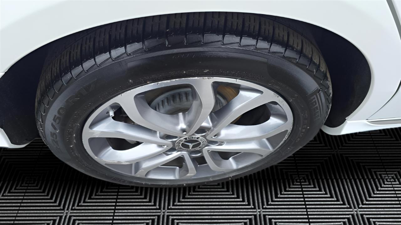 Mercedes-Benz C-Class C300 4MATIC Sedan 2017