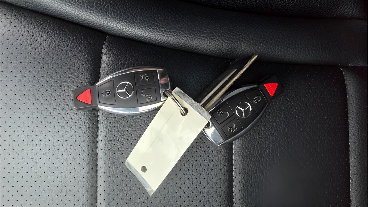 Mercedes-Benz C-Class C300 4MATIC Sedan 2017