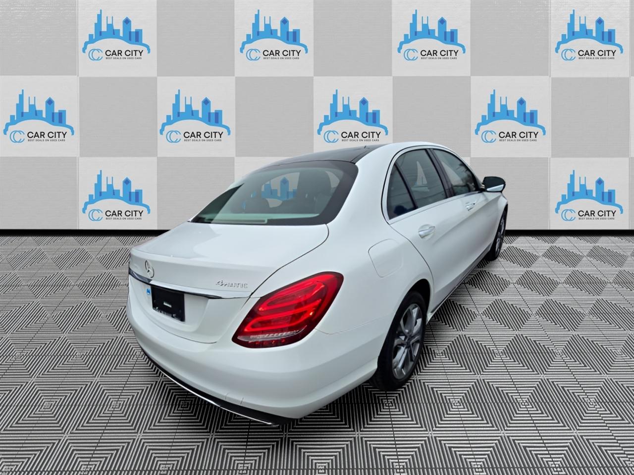 Mercedes-Benz C-Class C300 4MATIC Sedan 2017