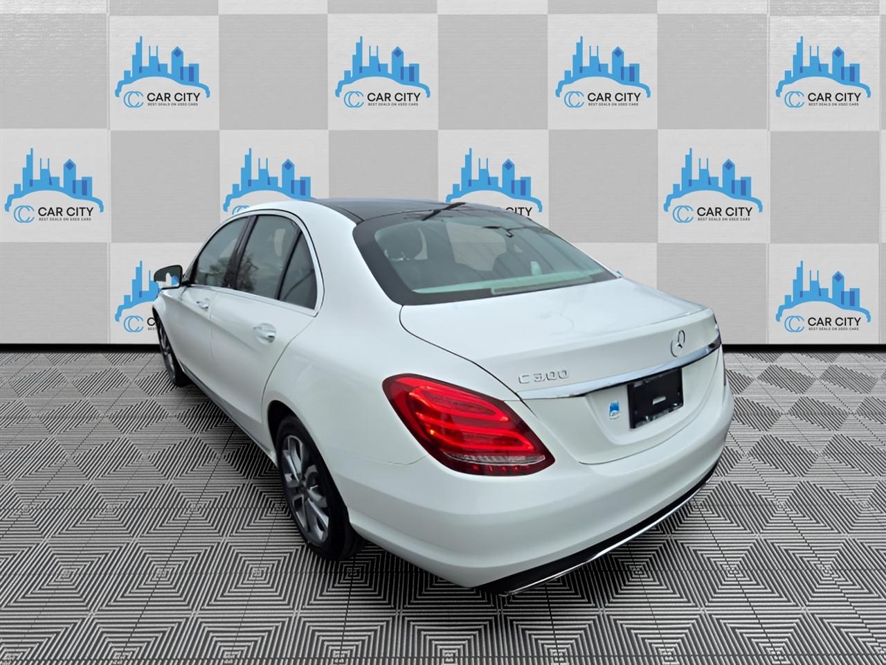 Mercedes-Benz C-Class C300 4MATIC Sedan 2017