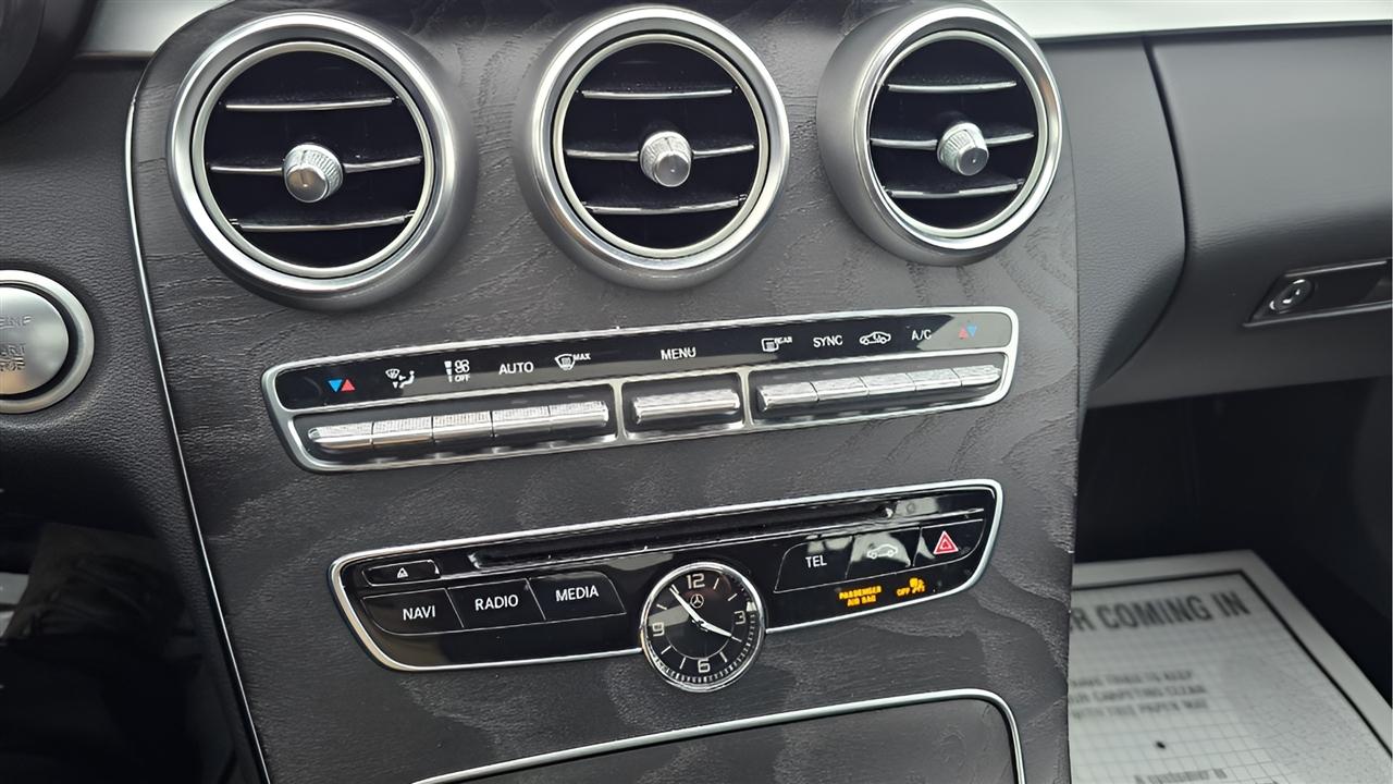 Mercedes-Benz C-Class C300 4MATIC Sedan 2017