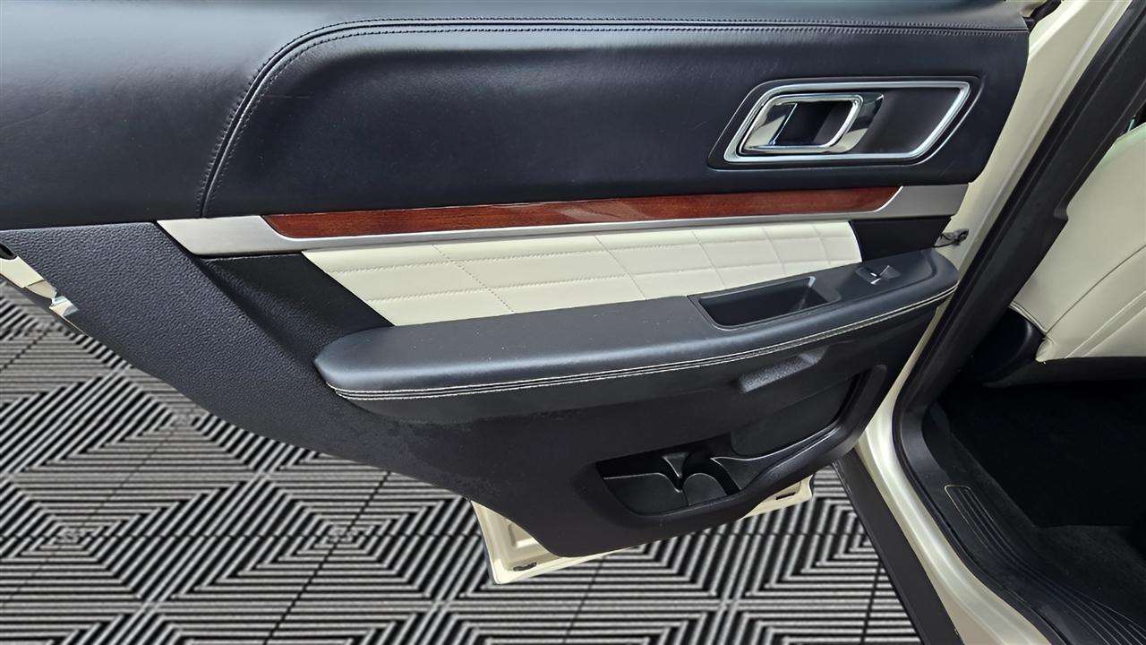 Ford Explorer Platinum AWD 2017