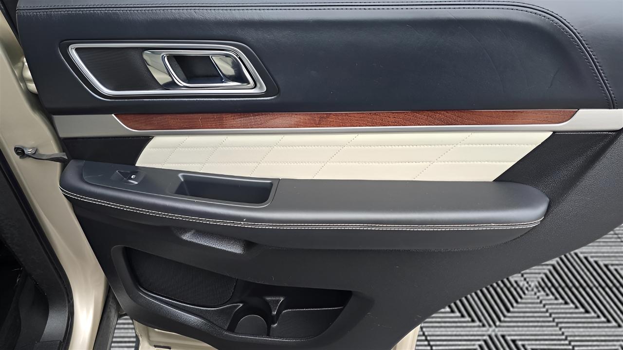 Ford Explorer Platinum AWD 2017