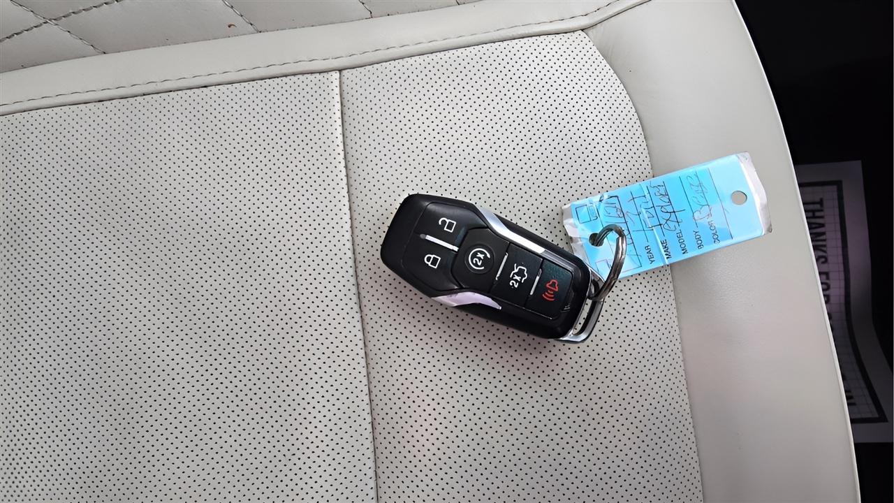 Ford Explorer Platinum AWD 2017