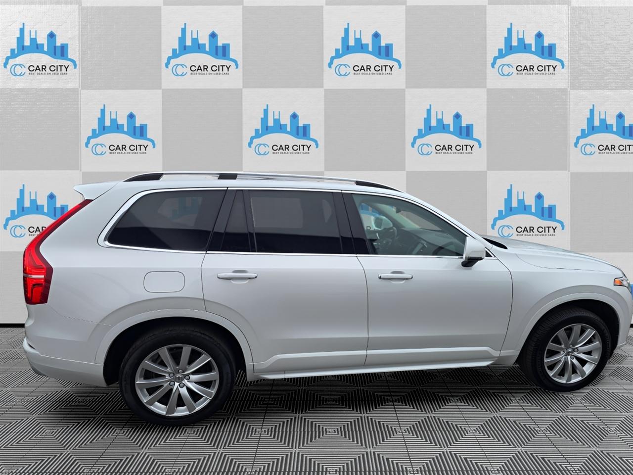 Volvo XC90 T6 Momentum AWD 2018