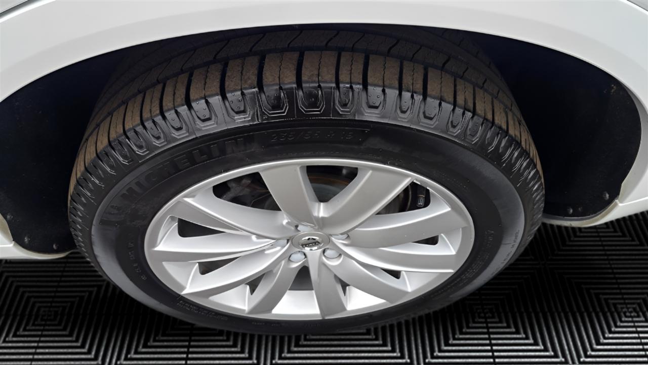 Volvo XC90 T6 Momentum AWD 2018