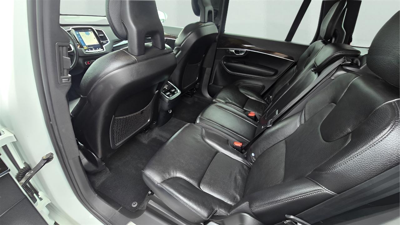 Volvo XC90 T6 Momentum AWD 2018