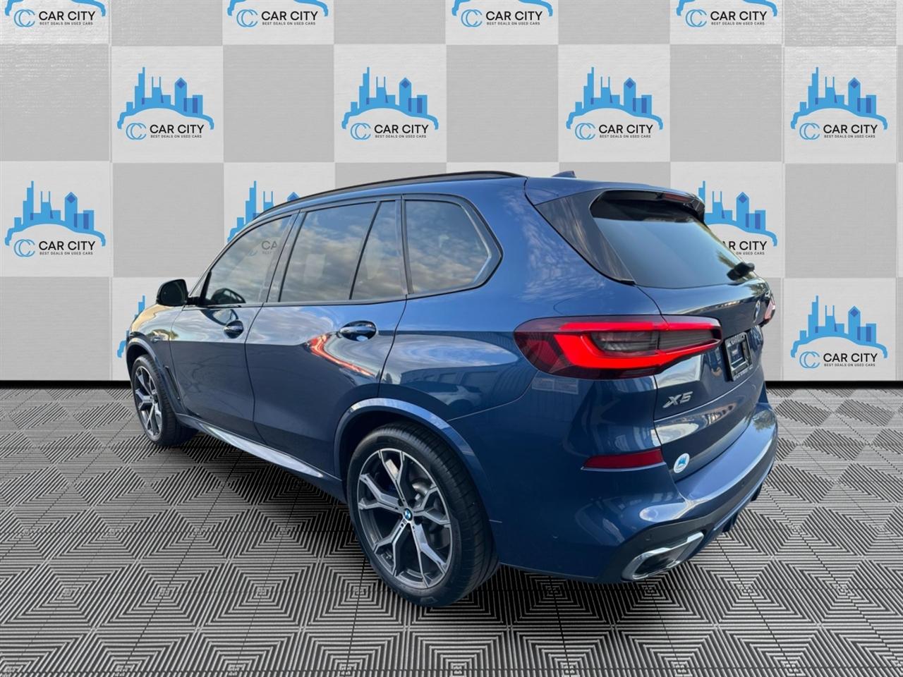 BMW X5 xDrive40i 2021