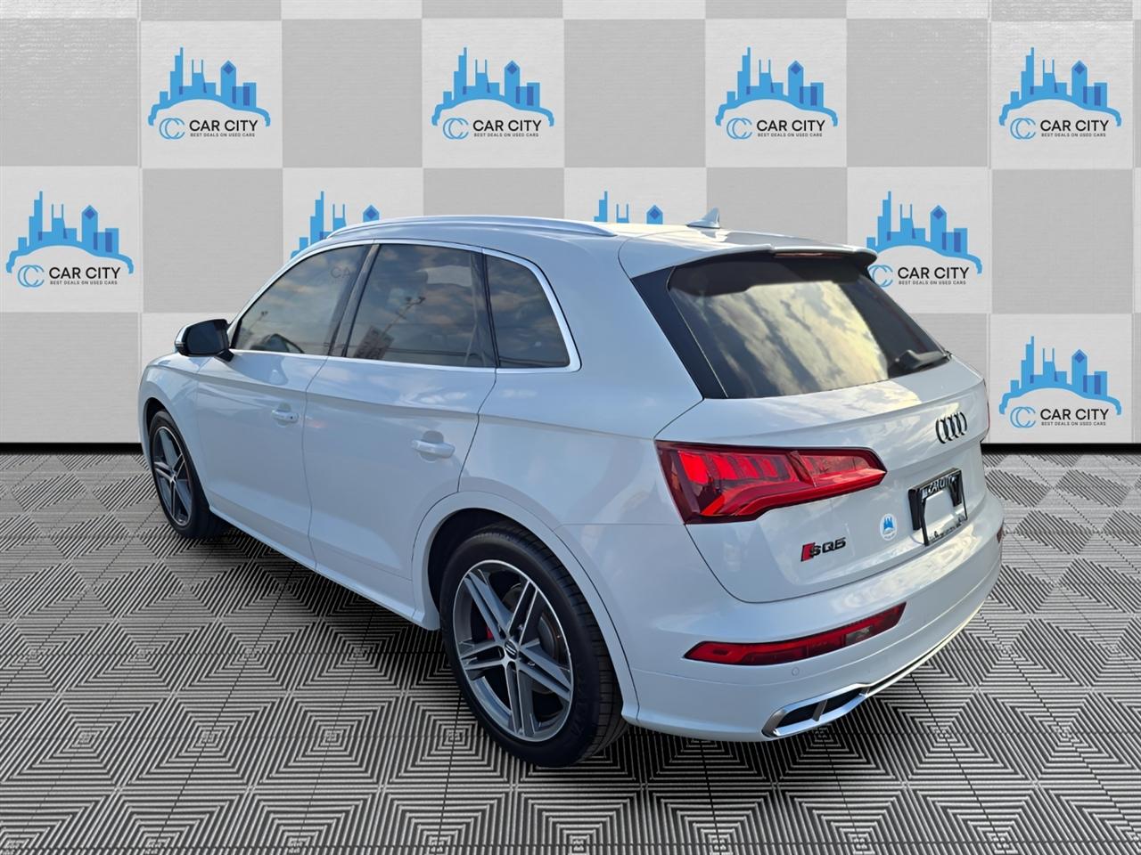 Audi SQ5 3.0T Premium Plus quattro 2019