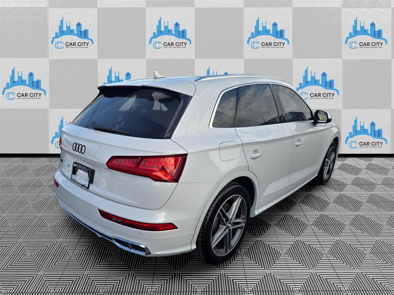 Audi SQ5 3.0T Premium Plus quattro 2019