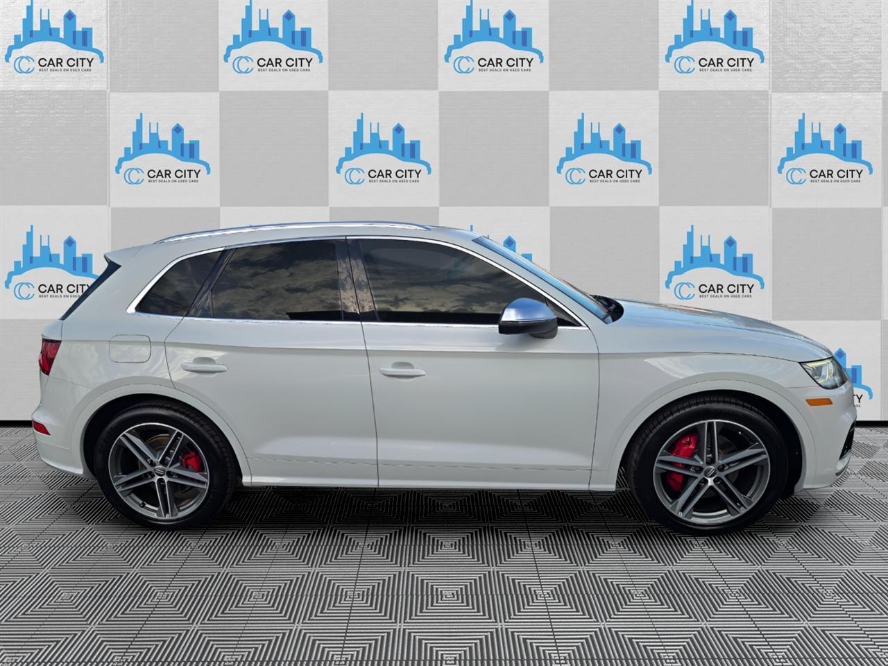 Audi SQ5 3.0T Premium Plus quattro 2019