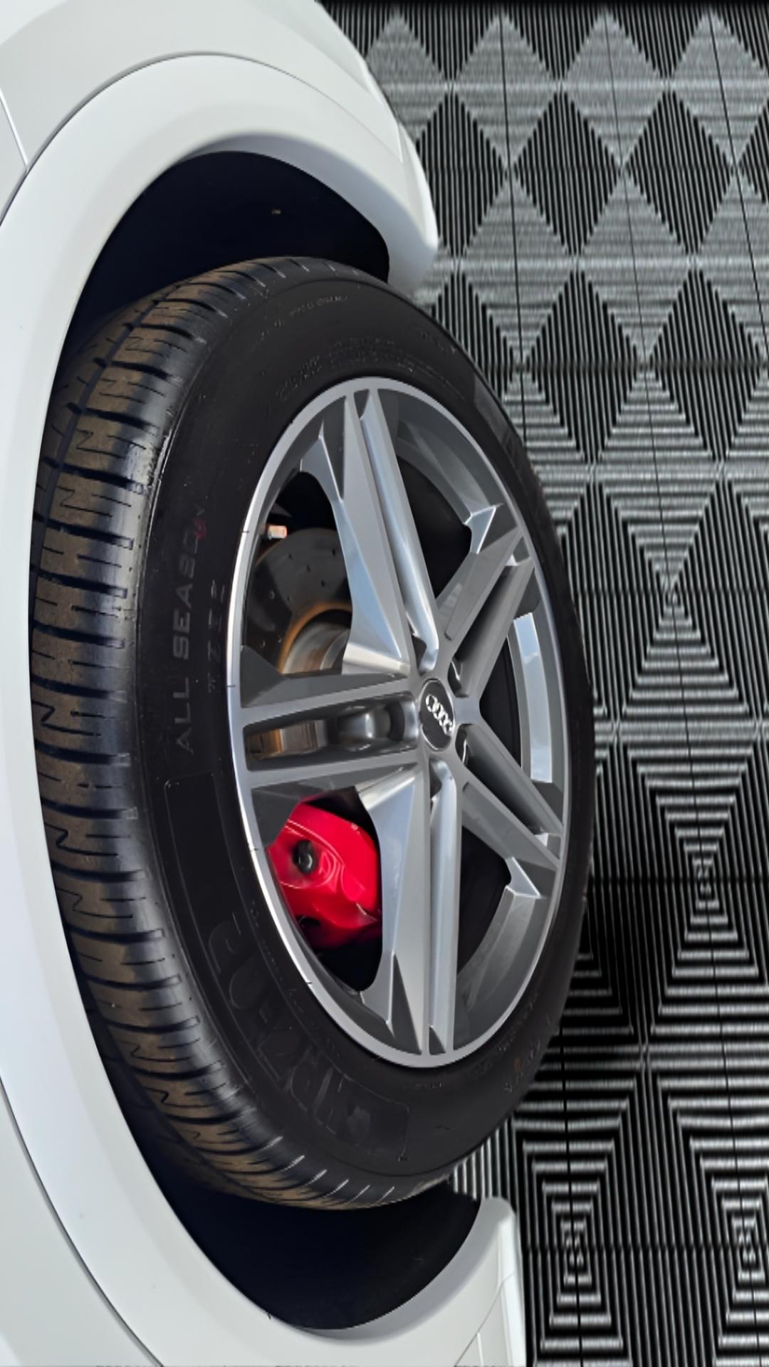 Audi SQ5 3.0T Premium Plus quattro 2019