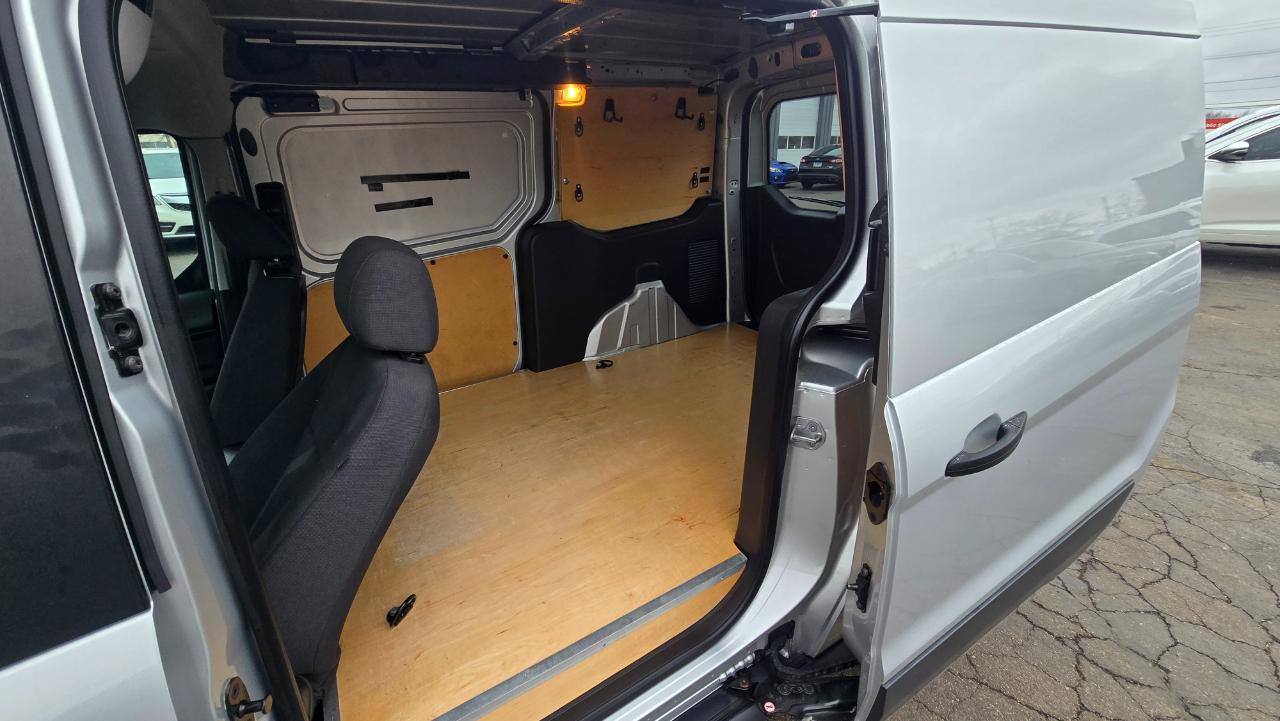 Ford Transit Connect Cargo Van XLT LWB w/Rear Liftgate 2016