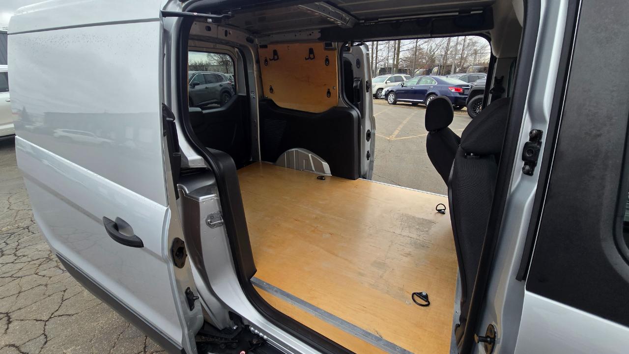Ford Transit Connect Cargo Van XLT LWB w/Rear Liftgate 2016