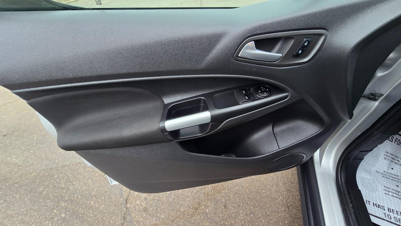 Ford Transit Connect Cargo Van XLT LWB w/Rear Liftgate 2016