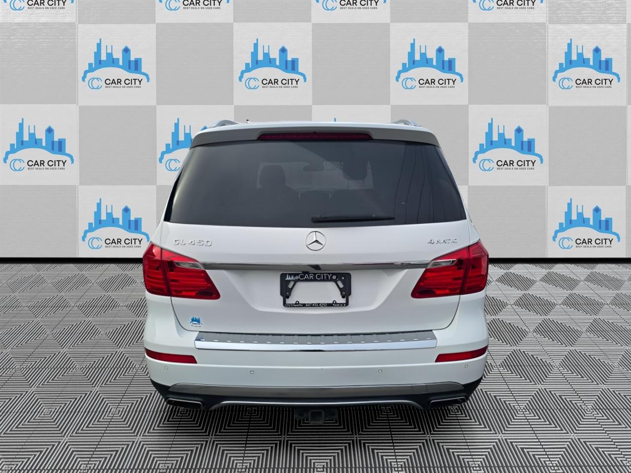 Pearl White 2016 Mercedes-Benz GL-Class SUV / Crossover All-Wheel Drive Automatic