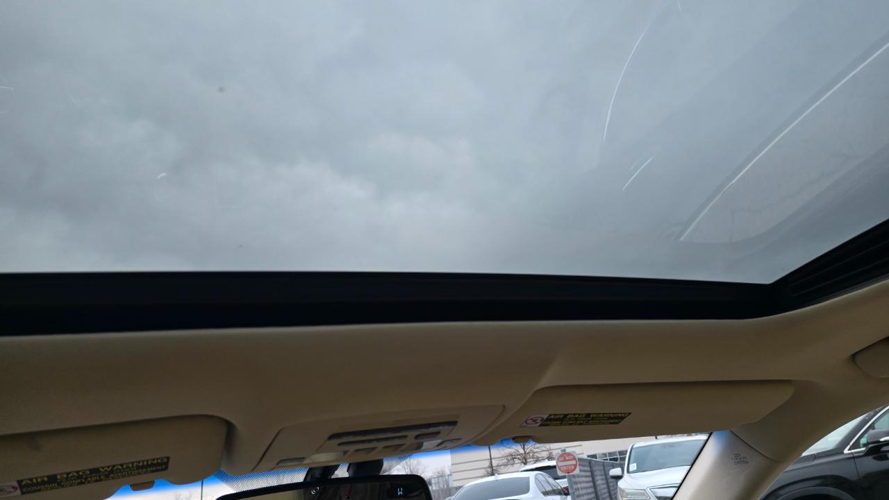 Lexus ES 350 Sedan 2012