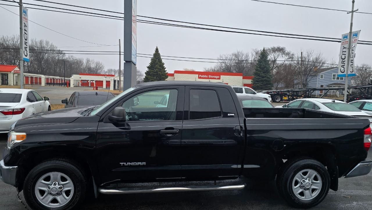 Toyota Tundra SR5 4.6L V8 Double Cab 4WD 2014