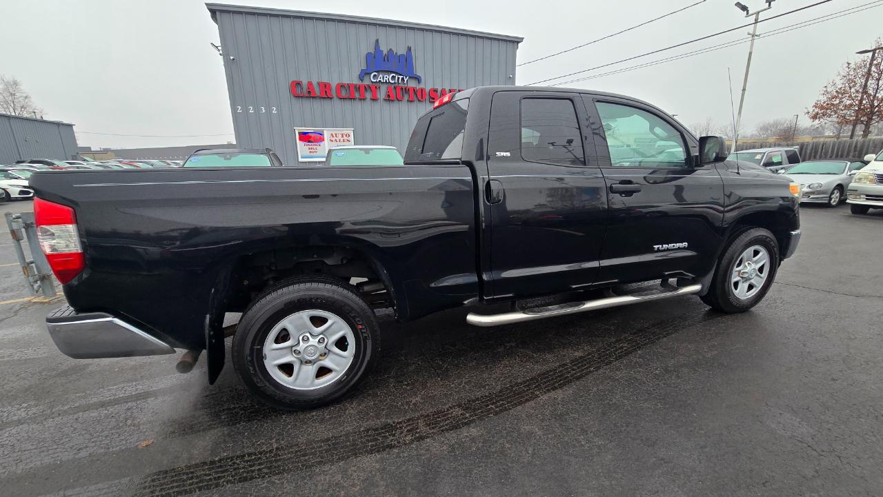 Toyota Tundra SR5 4.6L V8 Double Cab 4WD 2014