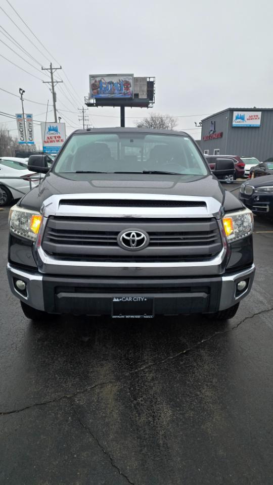 Toyota Tundra SR5 4.6L V8 Double Cab 4WD 2014
