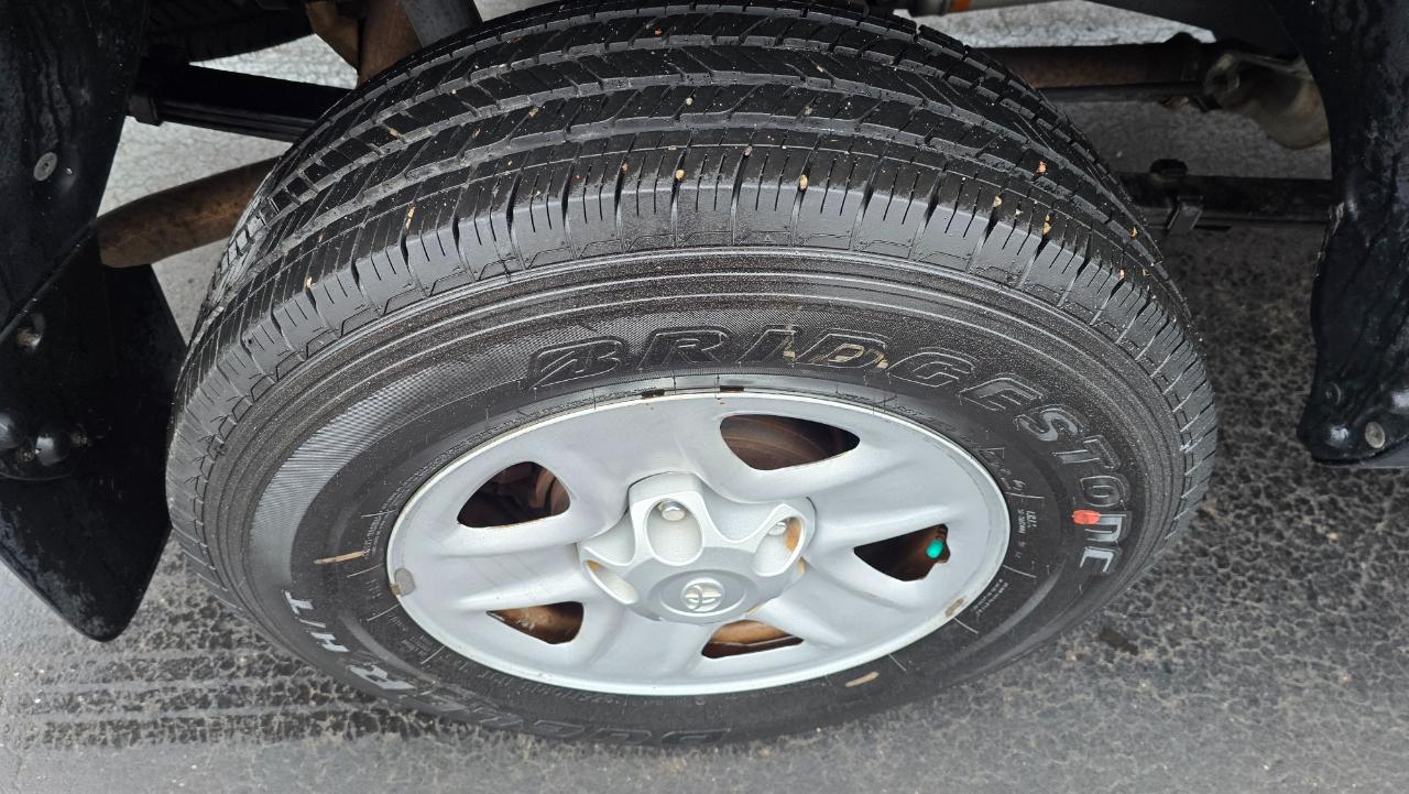 Toyota Tundra SR5 4.6L V8 Double Cab 4WD 2014