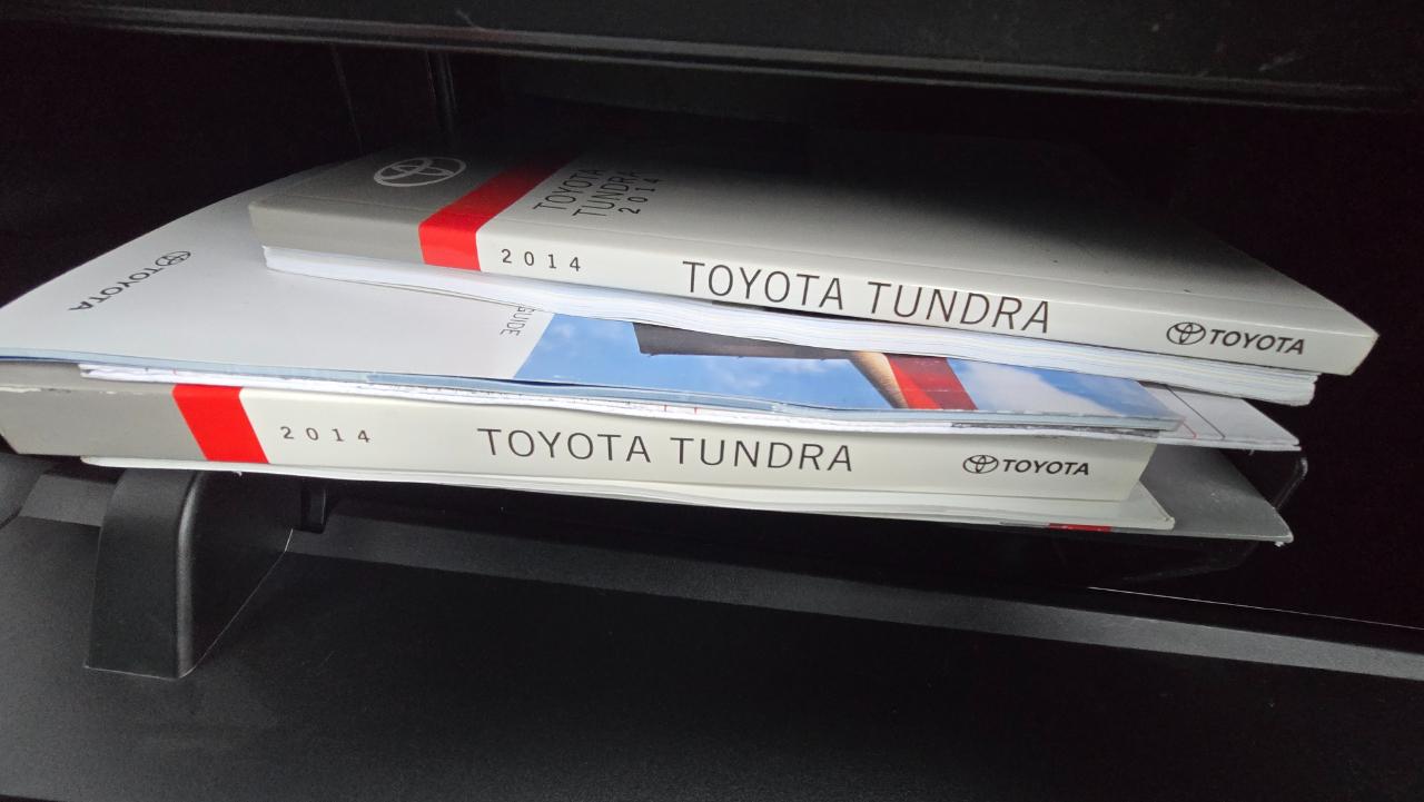 Toyota Tundra SR5 4.6L V8 Double Cab 4WD 2014